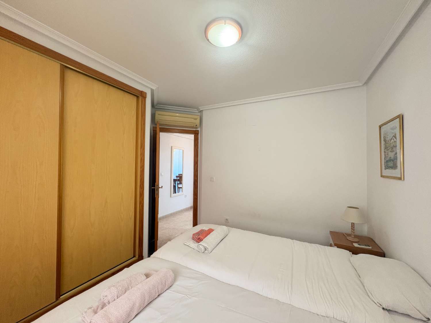 Hermoso apartamento en el último piso en el popular Laguna Golf