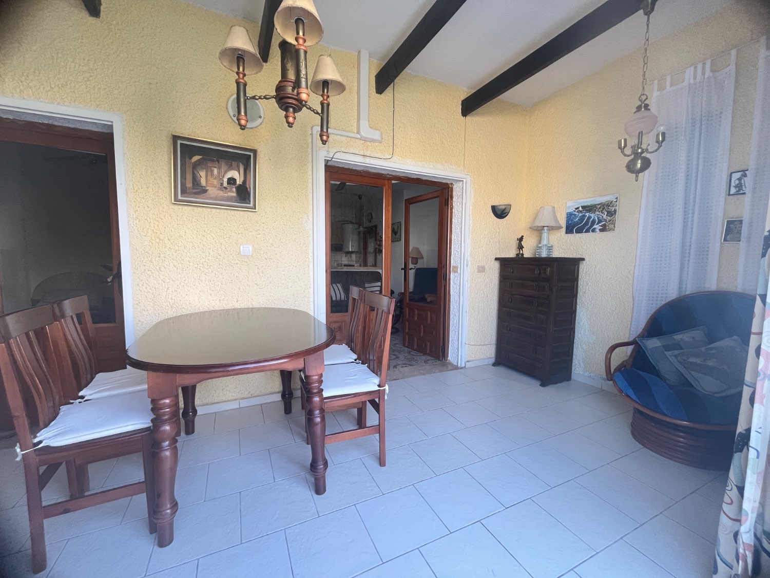 Bungalow te koop in een omheinde Urbanisasion.