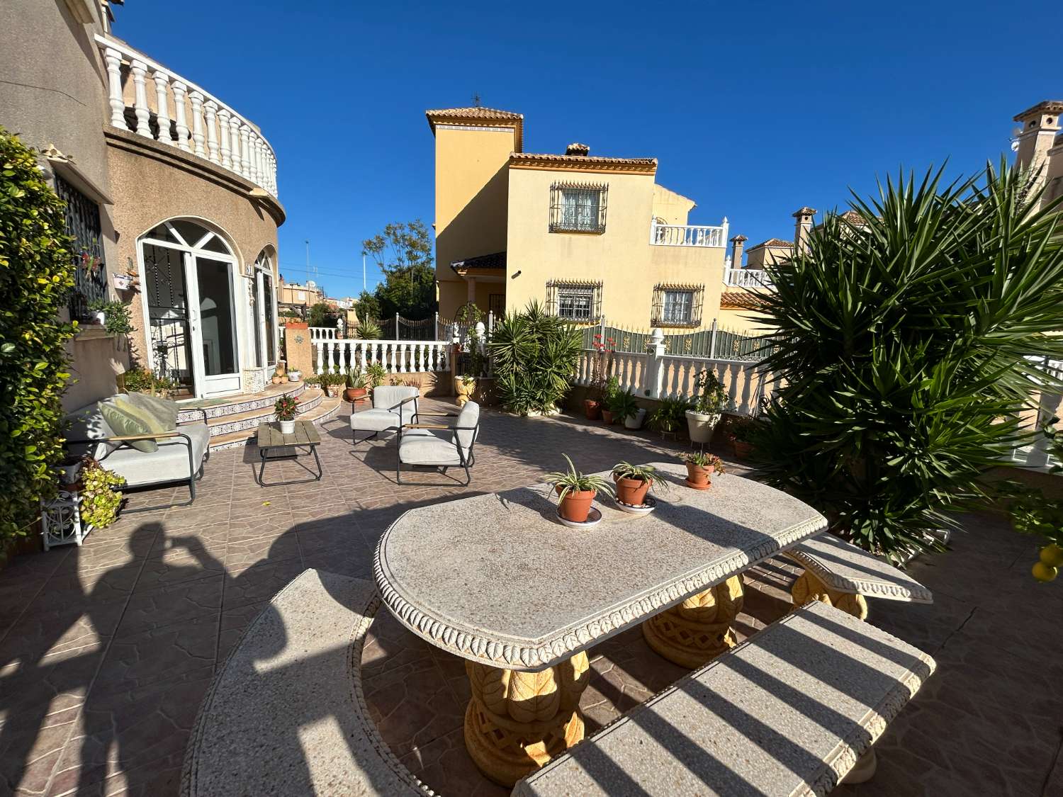 Casa adosada de 3 habitaciones en Playa Flamenca