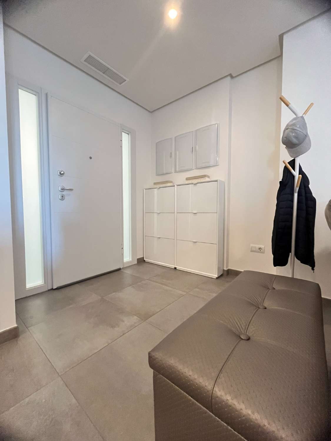 Precioso apartamento de 2 habitaciones y 2 baños en Los Dolses.