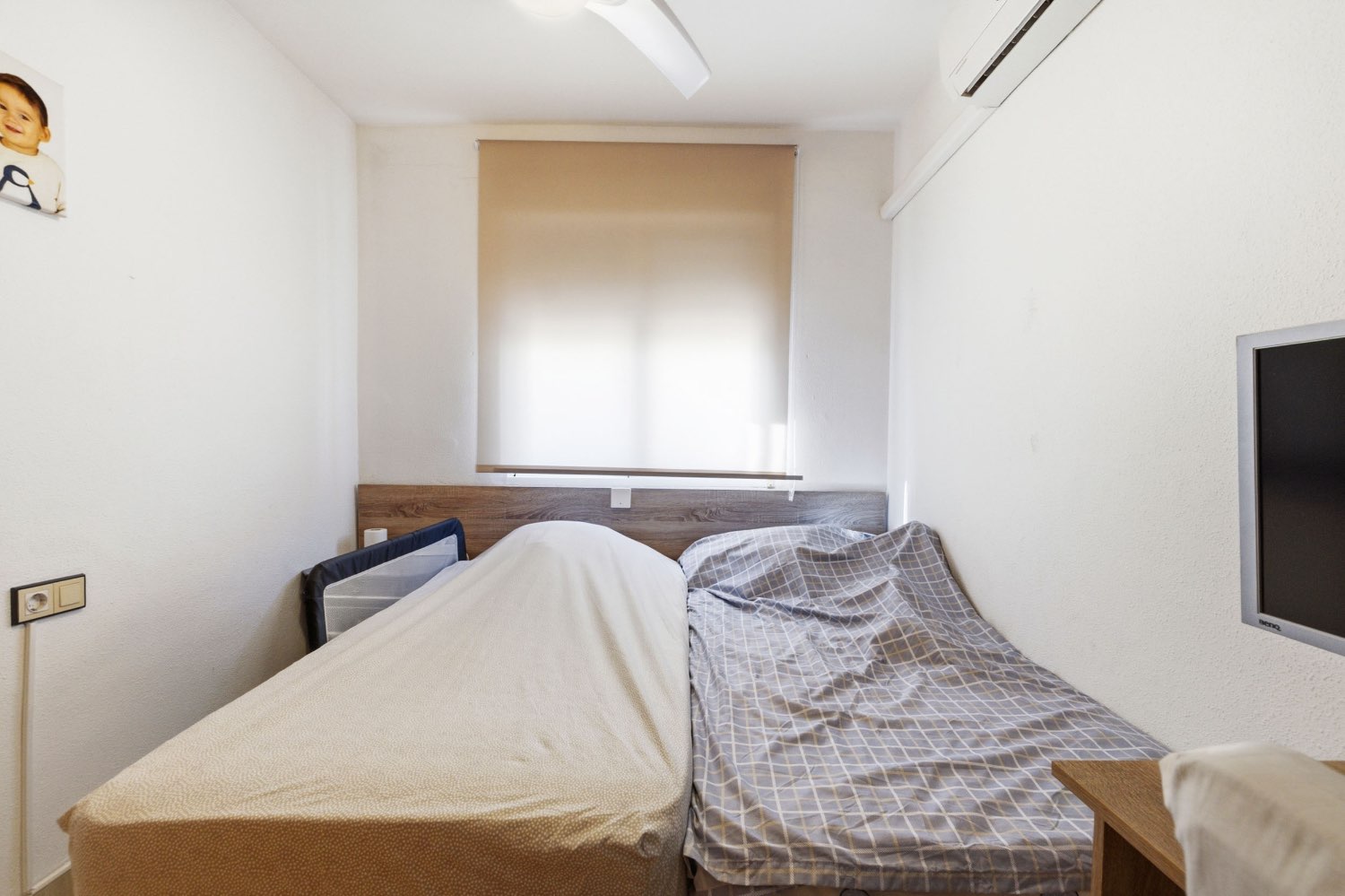 Duplex situado en los altos con 3 dormitorios ,2 baños, y piscina !