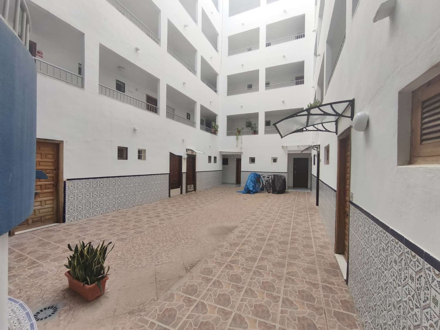 Prachtig appartement met 2 slaapkamers en spectaculaire uitzichten op de omgeving