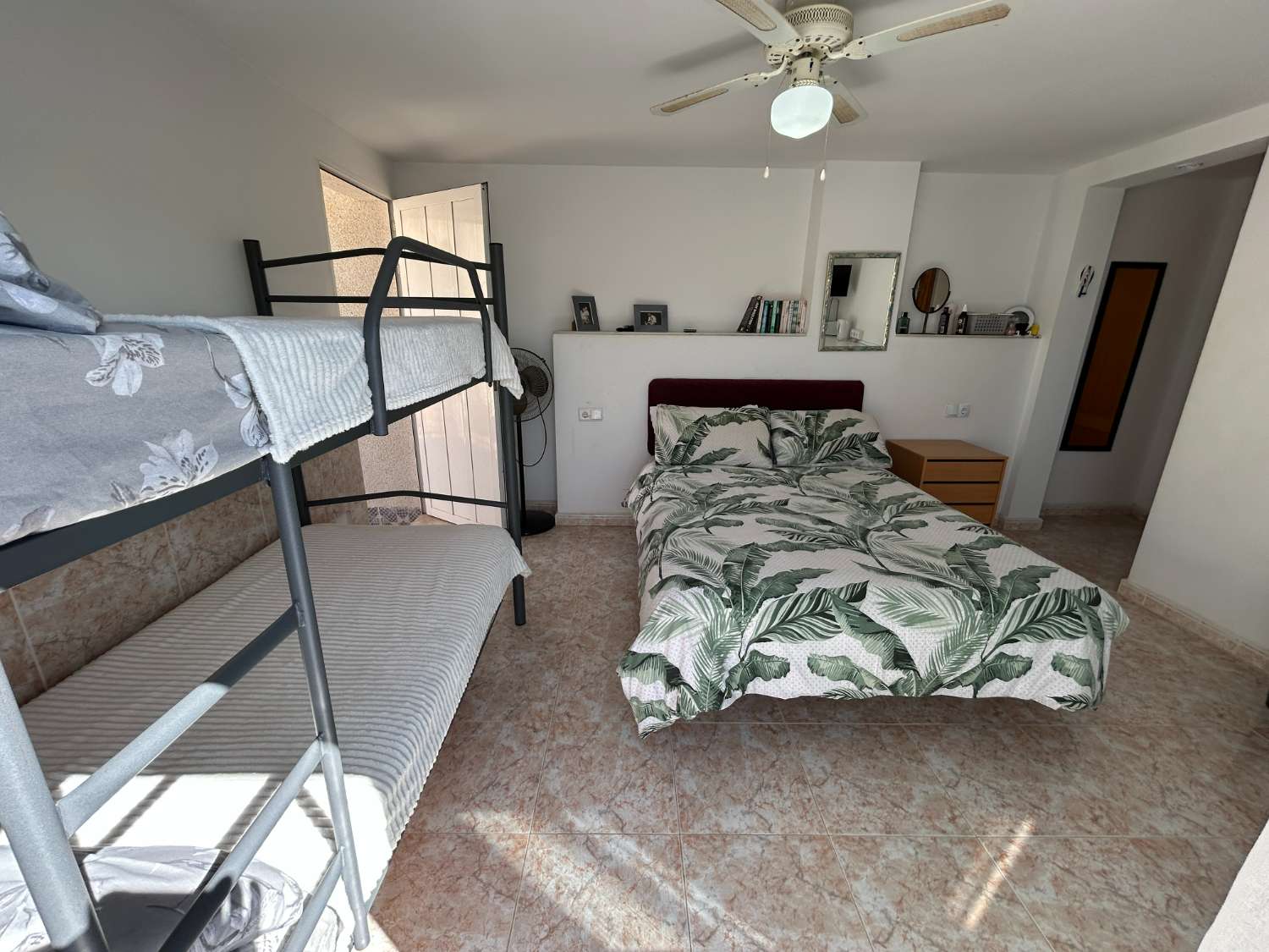 Casa de 3 dormitorios y 2 baños en La Florida.