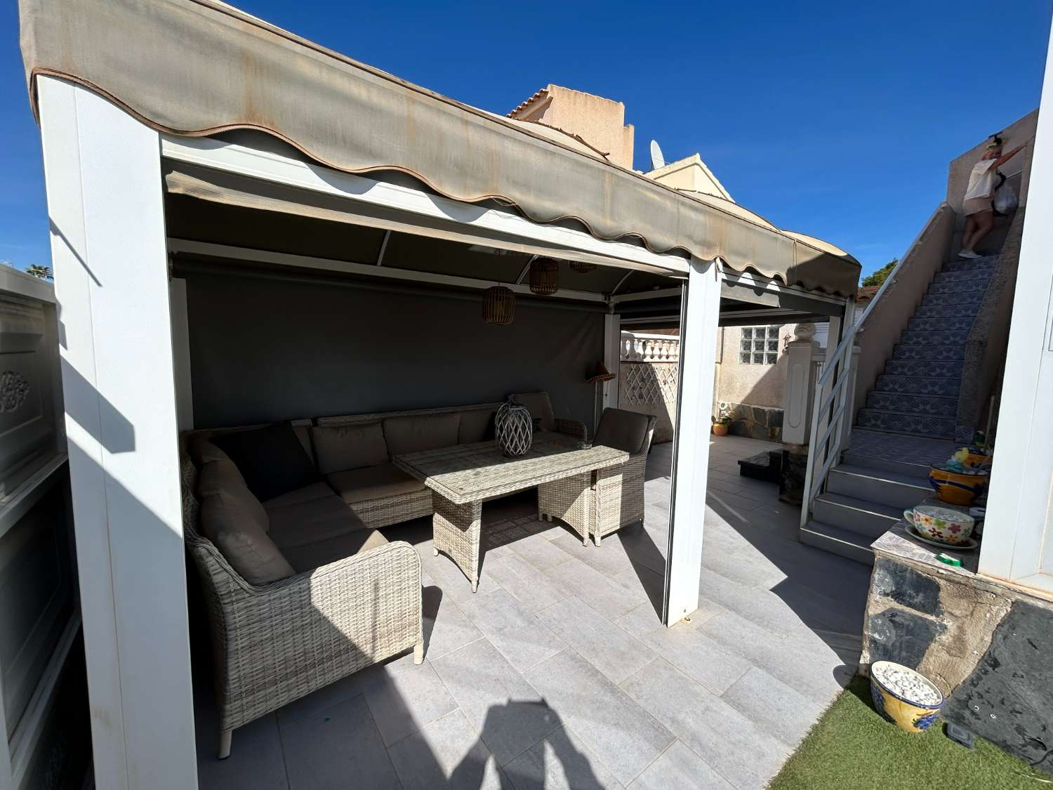 Casa de 3 dormitorios y 2 baños en La Florida.