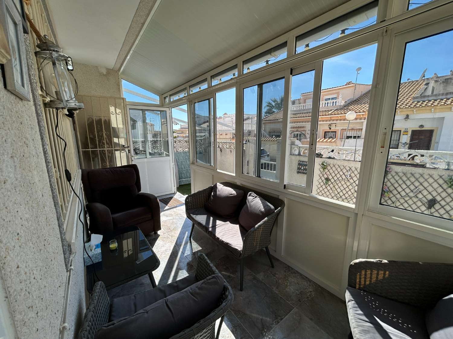 Casa de 3 dormitorios y 2 baños en La Florida.