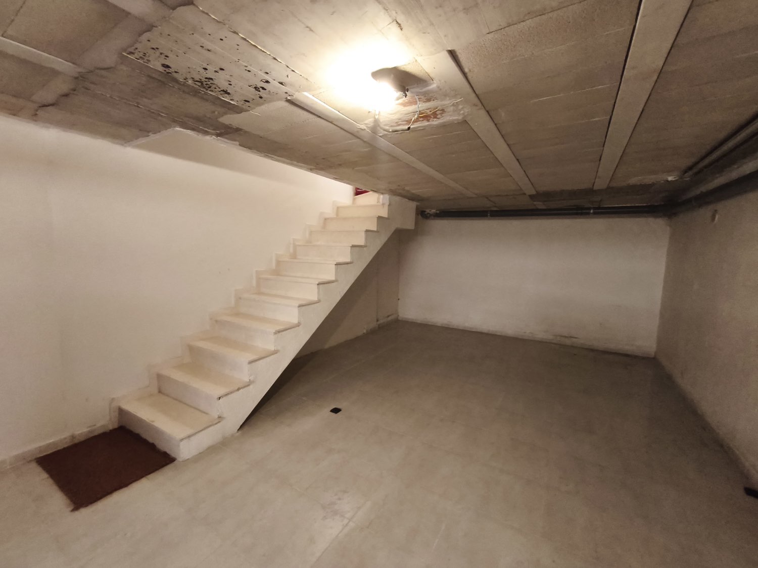 Dúplex orientado al sur con parcela en la esquina 3 dormitorios , 3 baños garage subterráneo