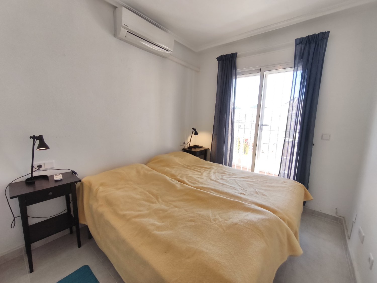 Dúplex orientado al sur con parcela en la esquina 3 dormitorios , 3 baños garage subterráneo