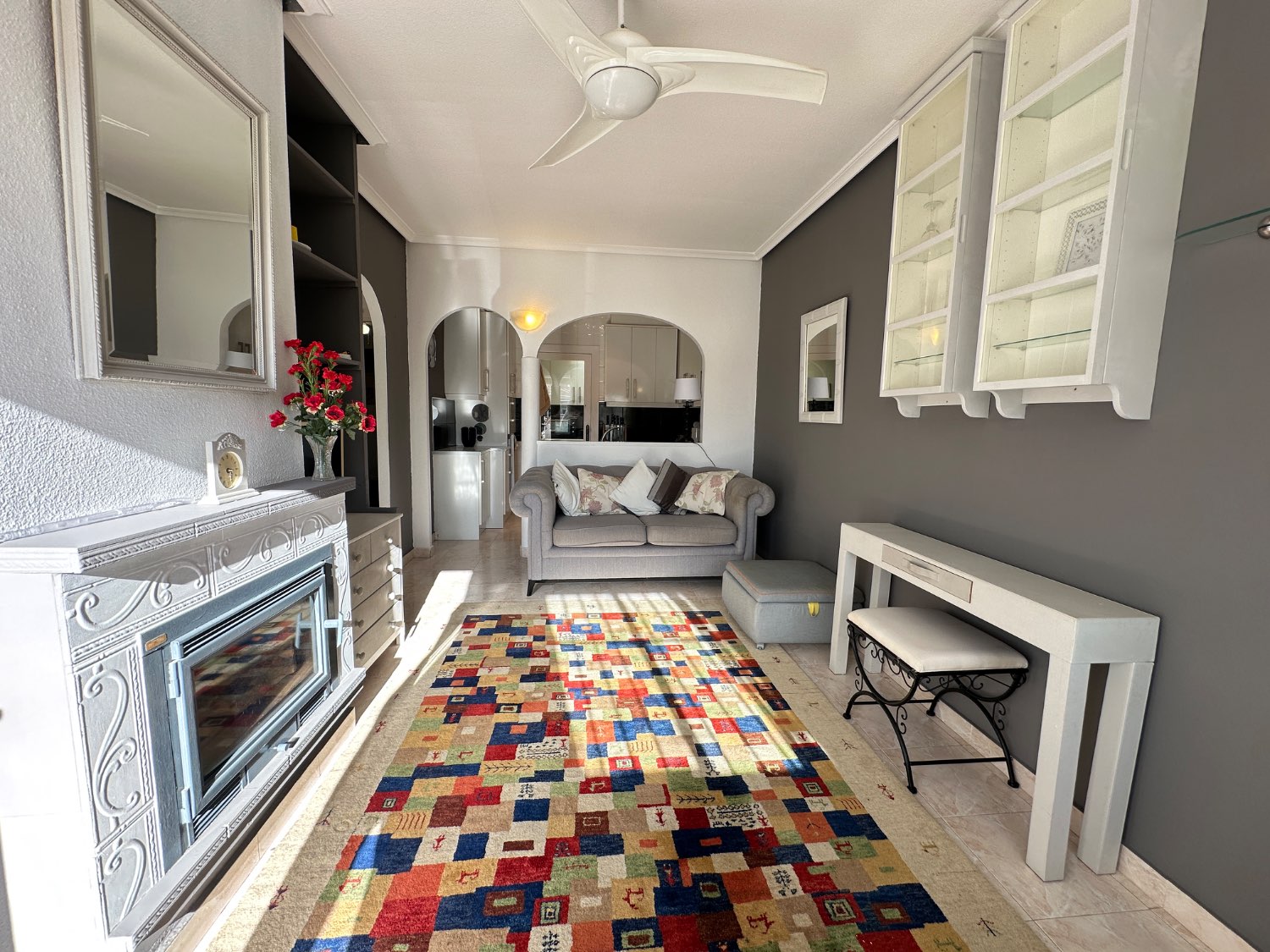 Bungalow situado en la Florida con 2 dormitorios  1baño y piscina comunitaria