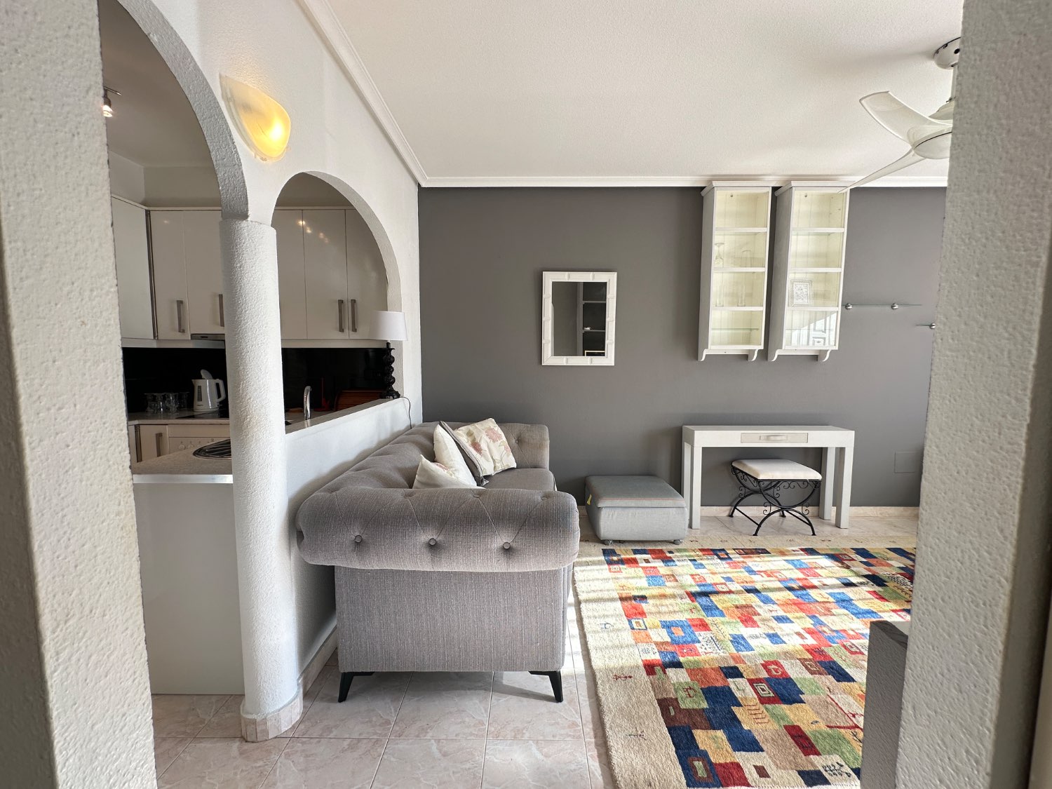 Bungalow situado en la Florida con 2 dormitorios  1baño y piscina comunitaria