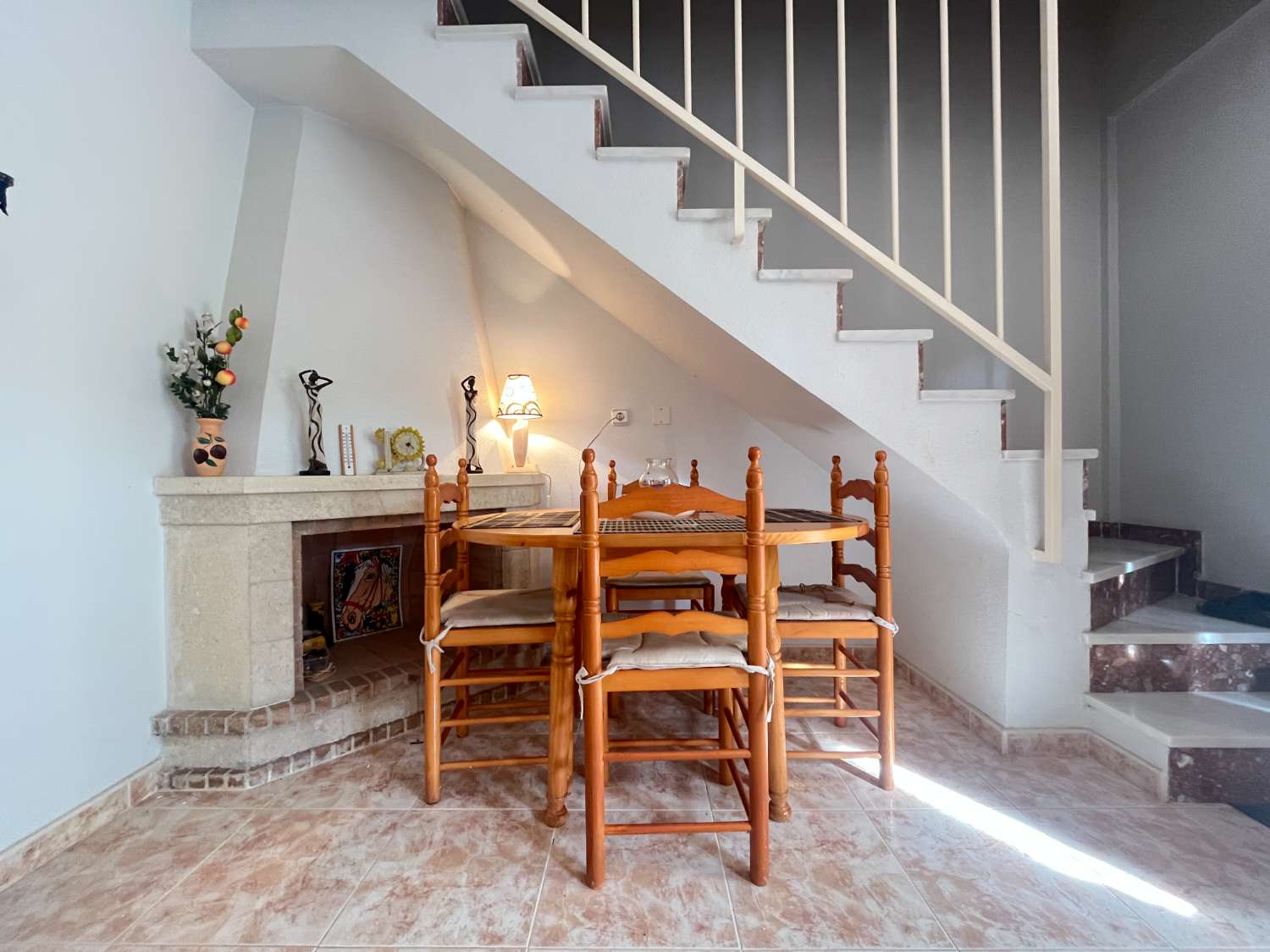 Casa de 2 dormitorios con piscina comunitaria en Playa Flamenca