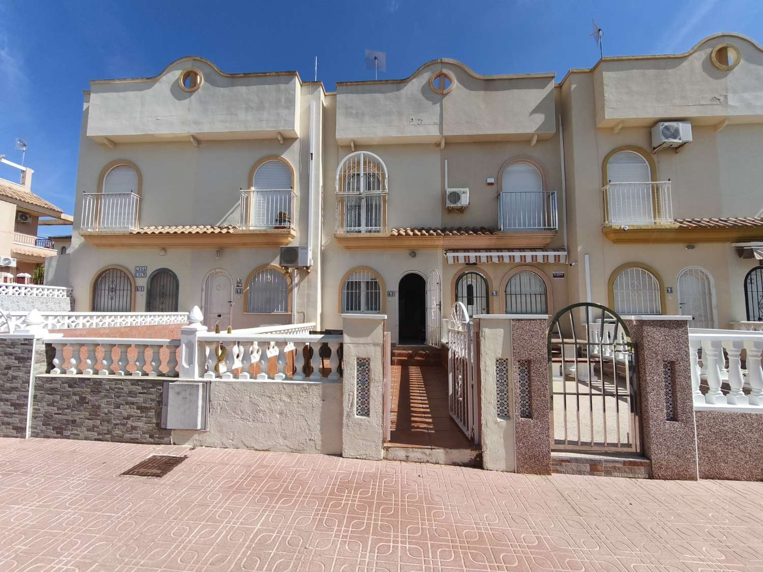 Casa adosada de 3 dormitorios en La Florida