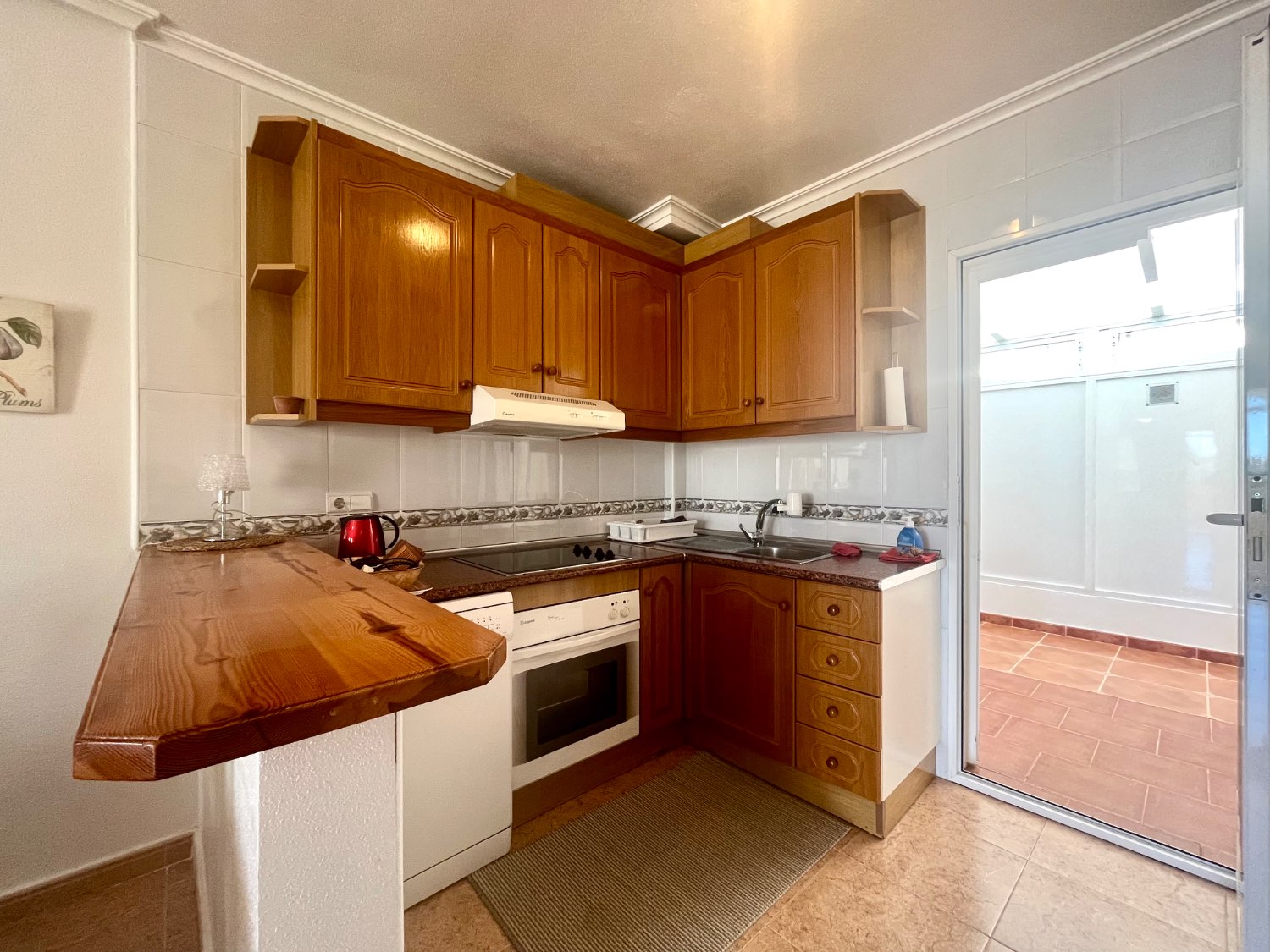 Bungalow de 2 dormitorios situado en Las Chismosas, Orihuela Costa