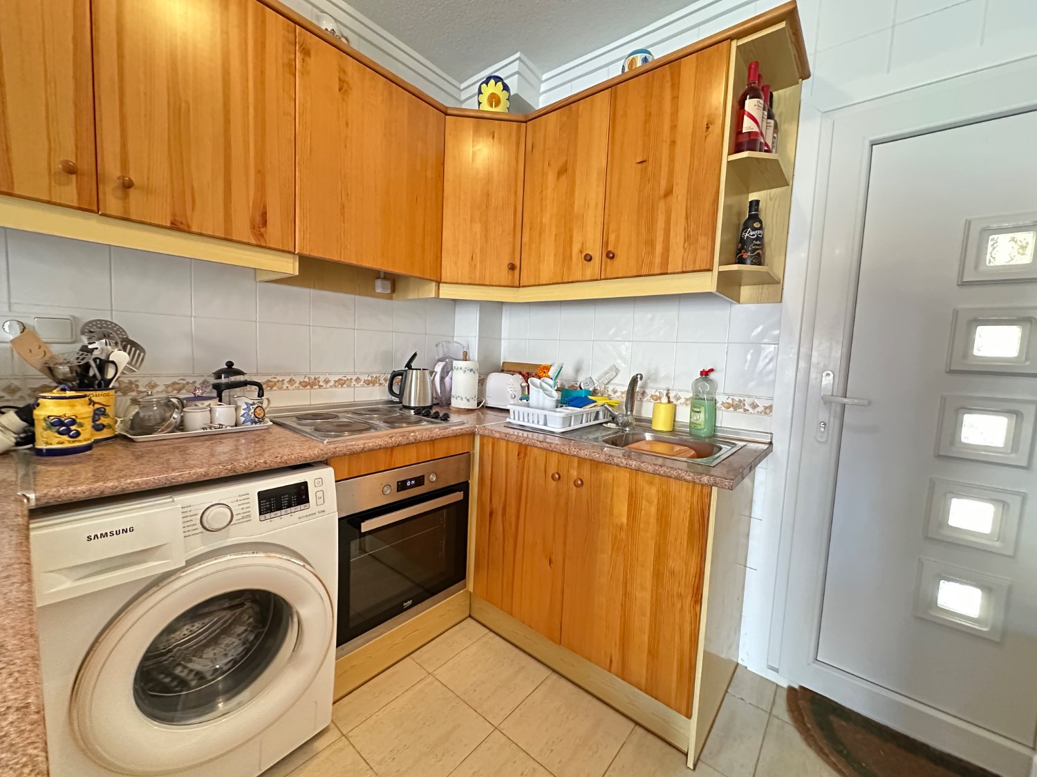 apartamento en planta baja en la Florida de 2 dormitorios y un baño