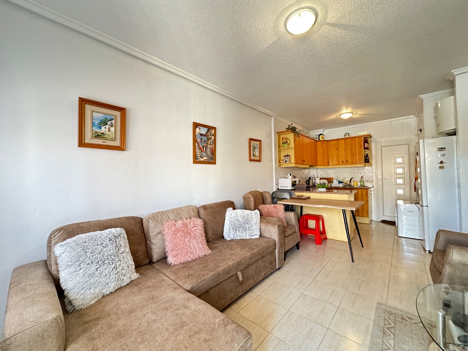 apartamento en planta baja en la Florida de 2 dormitorios y un baño