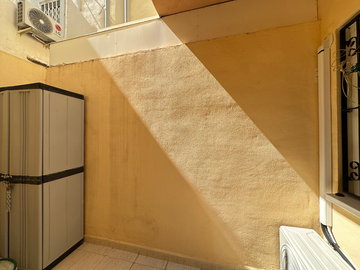 apartamento en planta baja en la Florida de 2 dormitorios y un baño