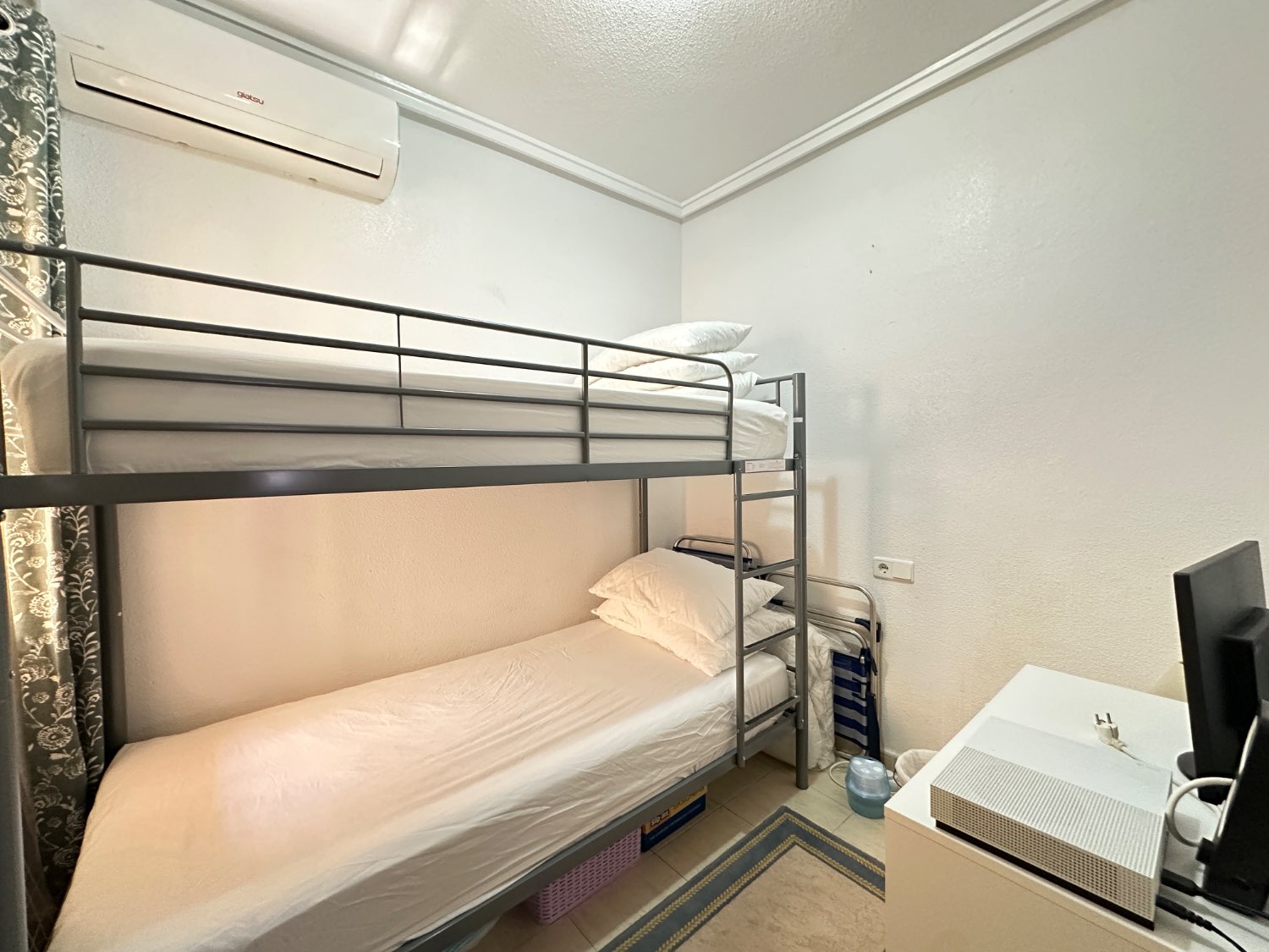 apartamento en planta baja en la Florida de 2 dormitorios y un baño