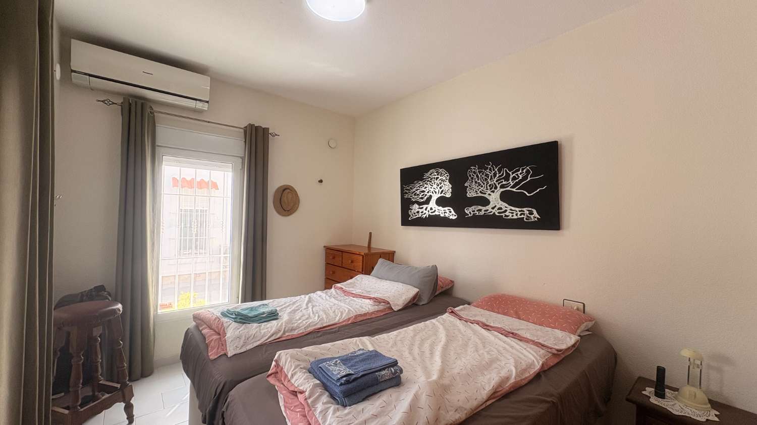 Bungalow muy bien cuidado en Las Chismosas, Orihuela Costa