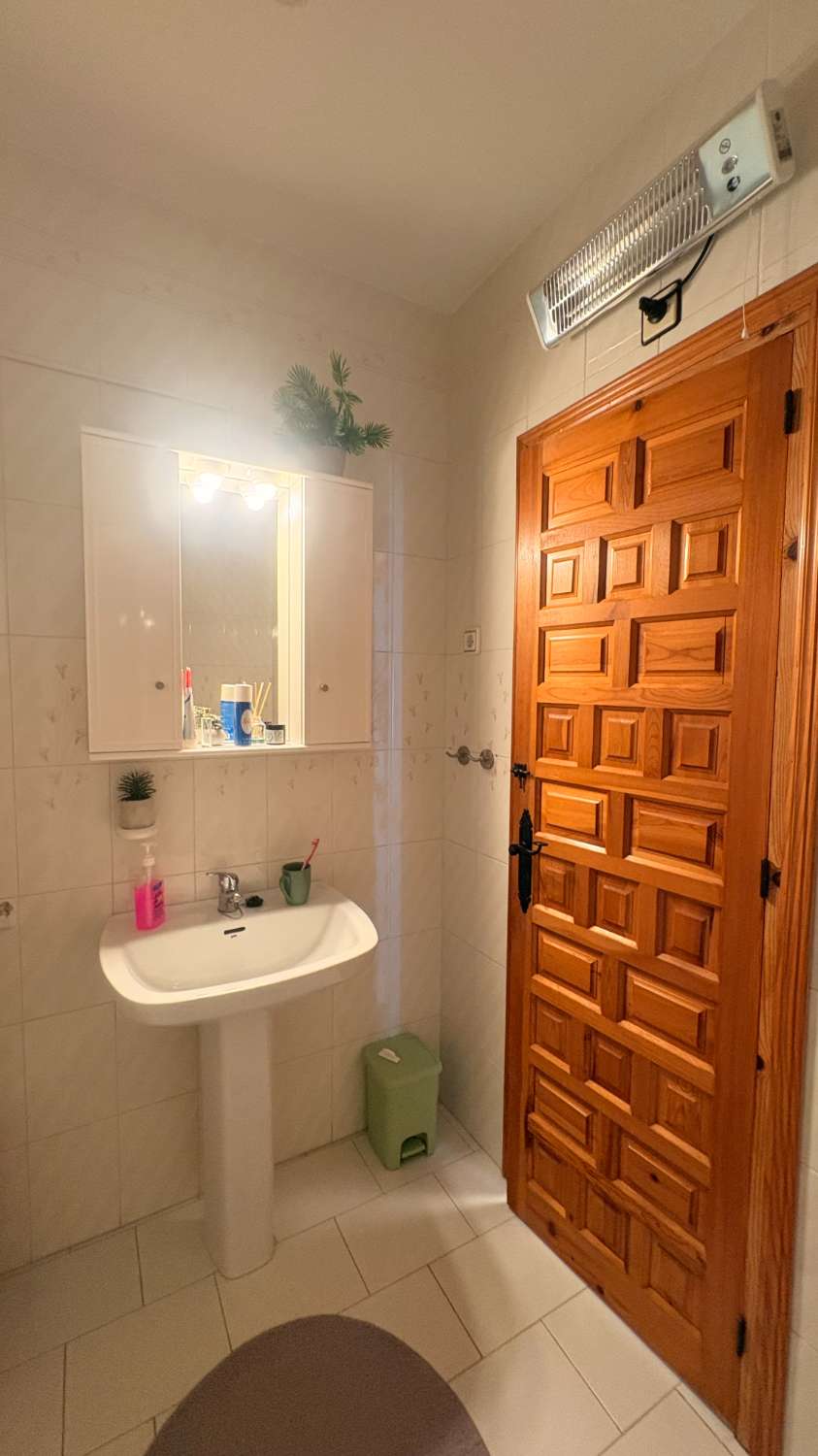 Bungalow muy bien cuidado en Las Chismosas, Orihuela Costa