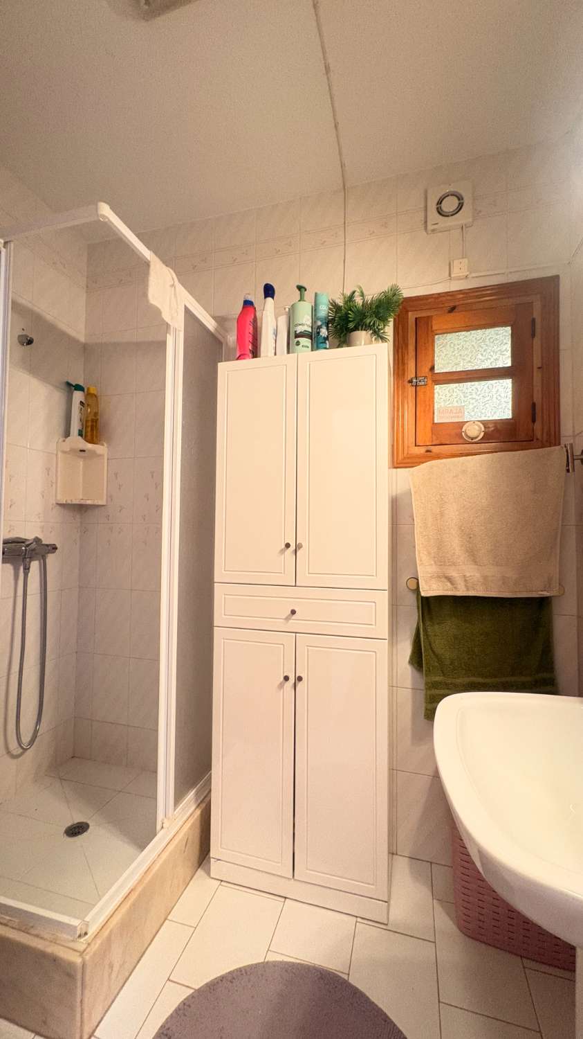 Bungalow muy bien cuidado en Las Chismosas, Orihuela Costa