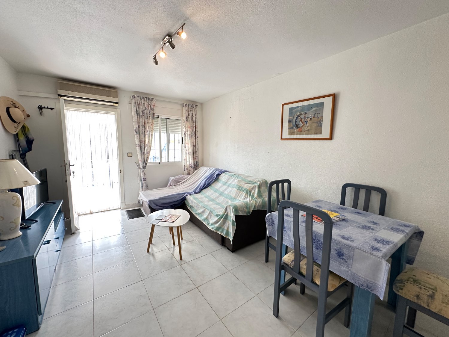 Estupendo apartamento planta baja orientado al sur 2 dormitorios en la Florida