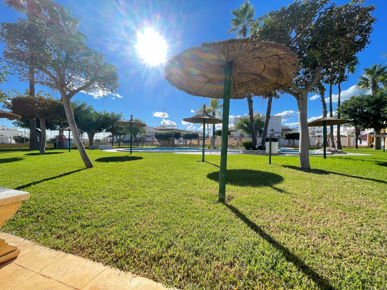 Estupendo apartamento planta baja orientado al sur 2 dormitorios en la Florida