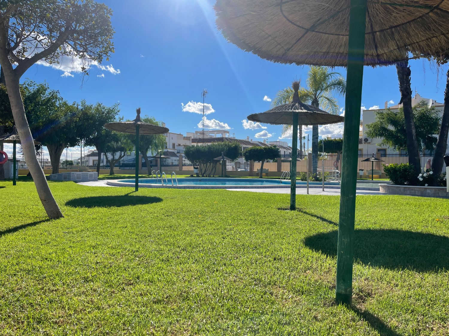 Estupendo apartamento planta baja orientado al sur 2 dormitorios en la Florida