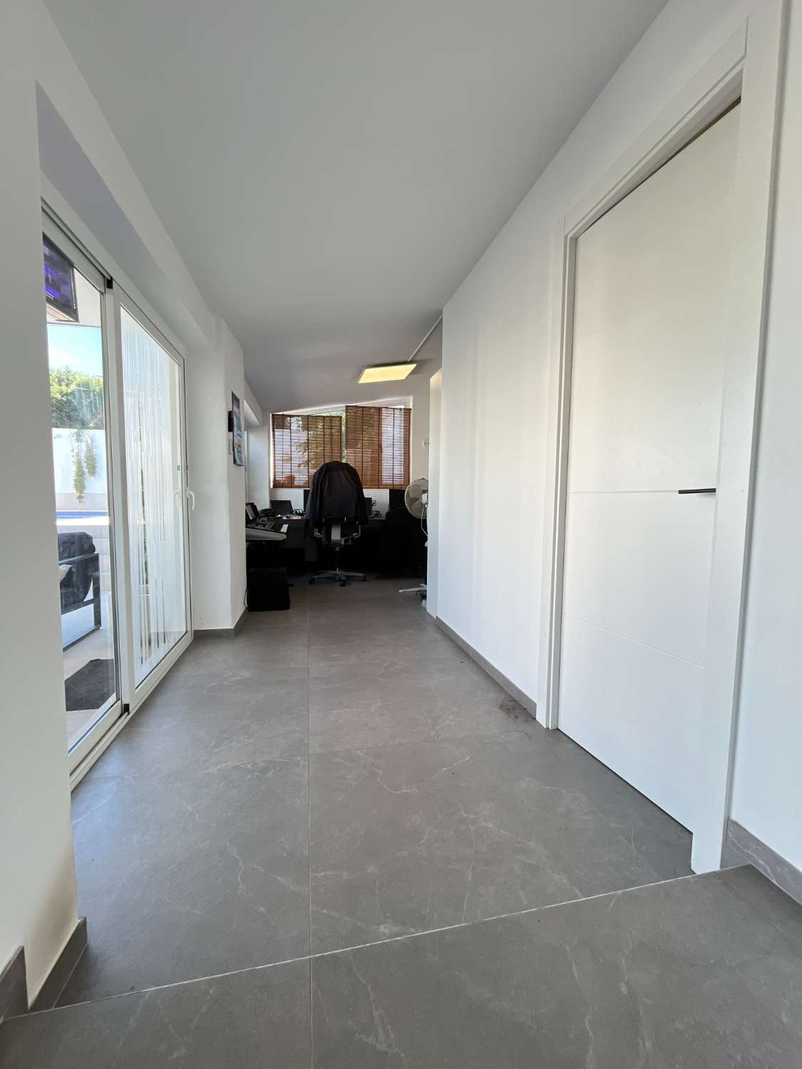 Precioso chalet renovado con 3 dormitorios y piscina privada