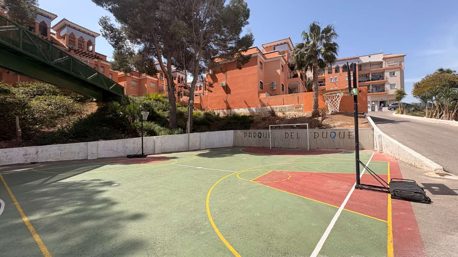 Apartamento muy bonito orientado al sur con 3 dormitorios.