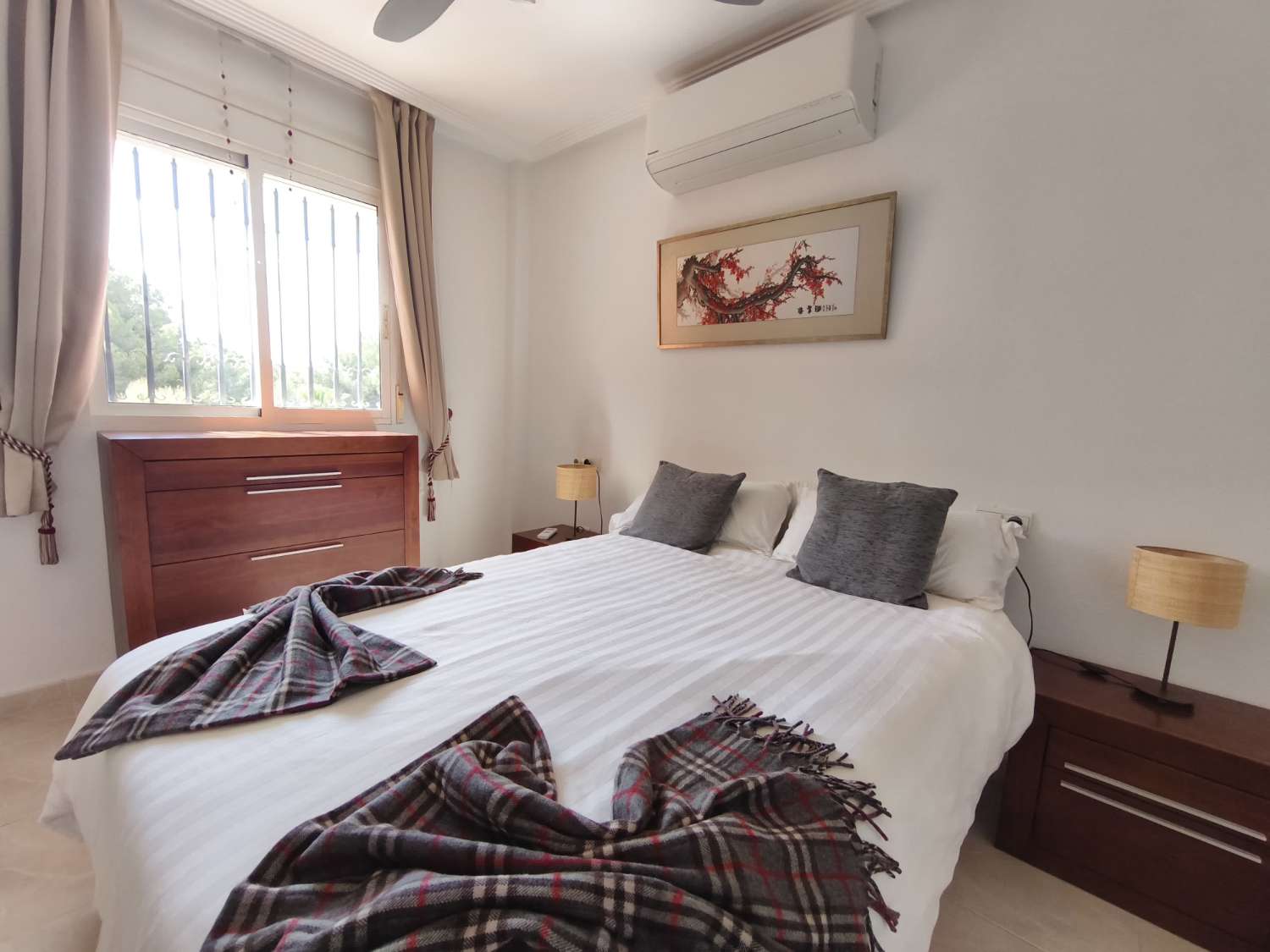 Apartamento muy bonito orientado al sur con 3 dormitorios.