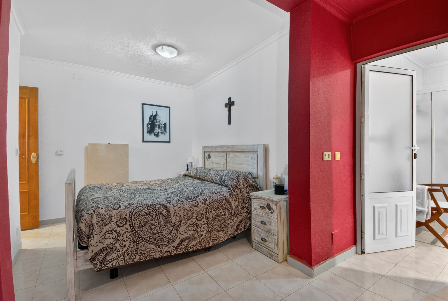 Erillinen huvila, jossa on yksityinen uima-allas Orihuela Costassa