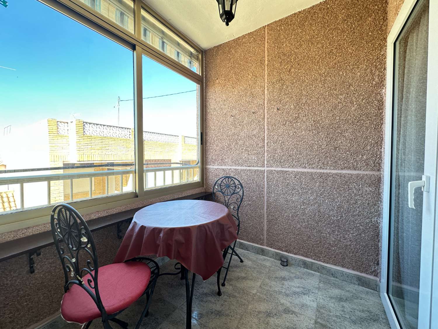 Perfect appartement op slechts een paar minuten van het strand.