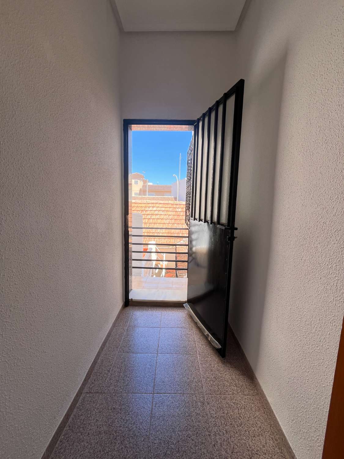 Maisonette-Wohnung mit 4 Schlafzimmern und großem Solarium im Zentrum von Pilar de la Horadada