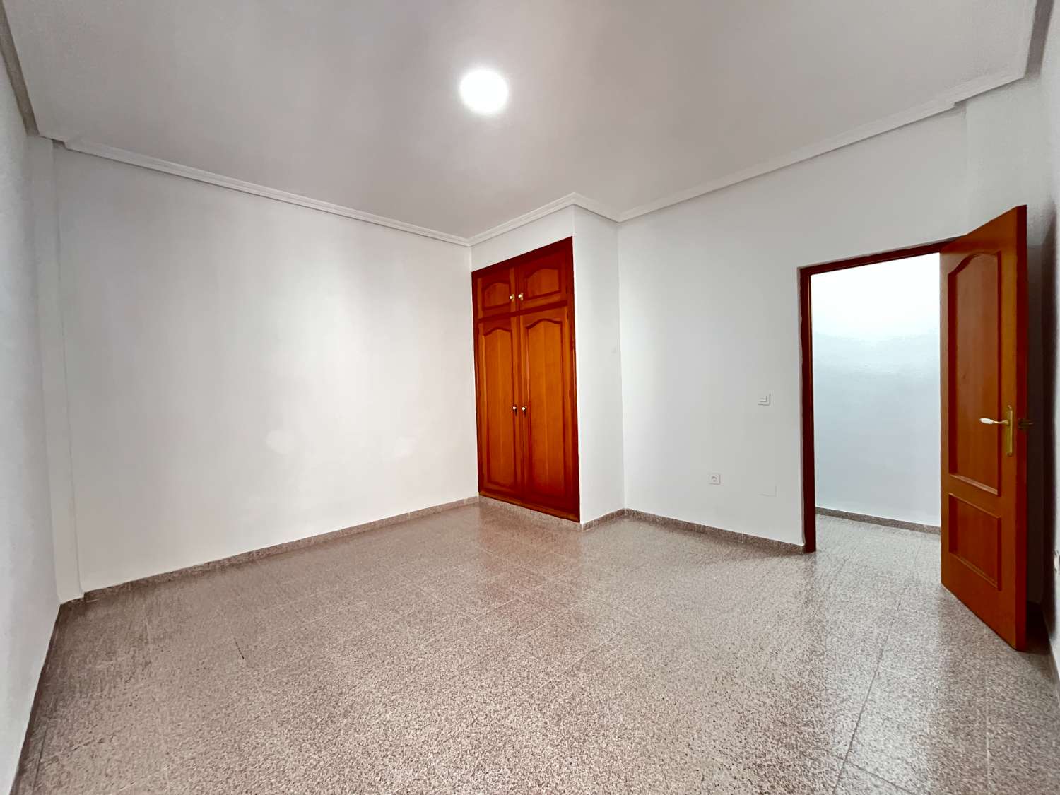 Maisonette-Wohnung mit 4 Schlafzimmern und großem Solarium im Zentrum von Pilar de la Horadada