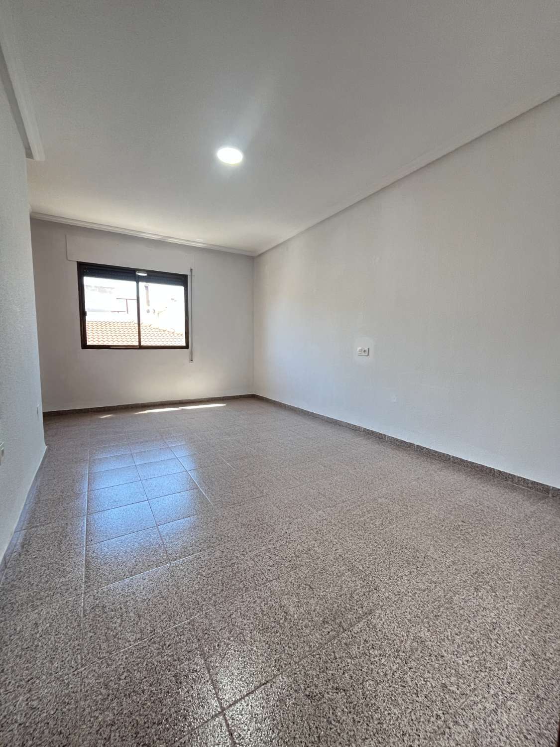 Maisonette-Wohnung mit 4 Schlafzimmern und großem Solarium im Zentrum von Pilar de la Horadada