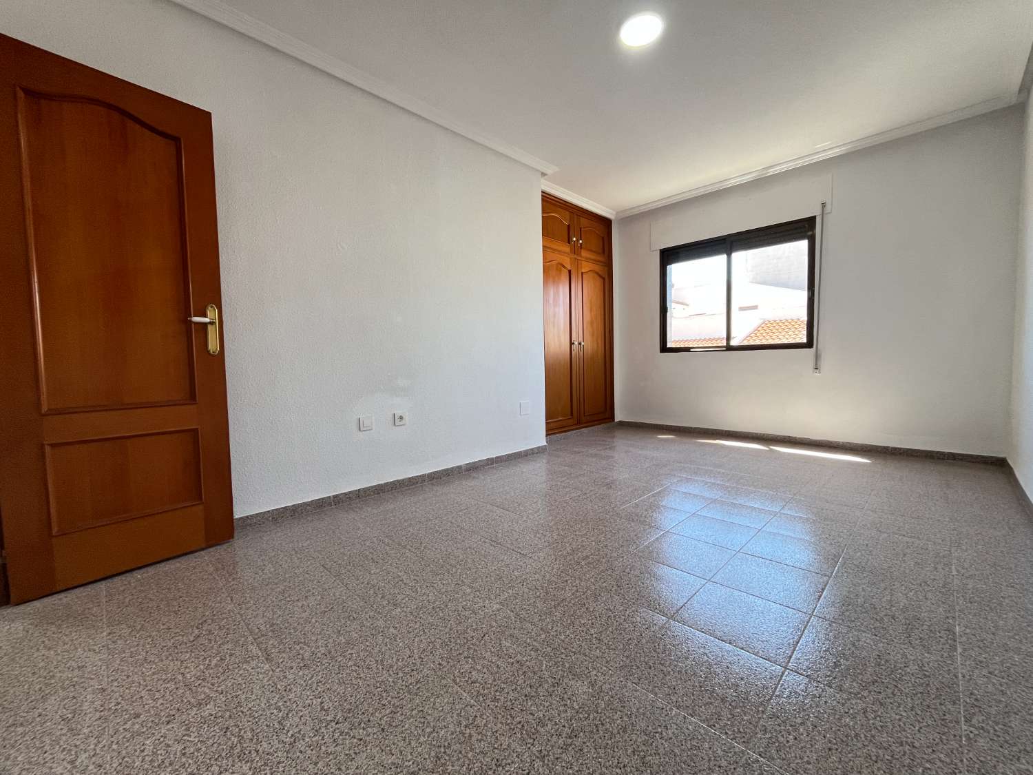 Maisonette-Wohnung mit 4 Schlafzimmern und großem Solarium im Zentrum von Pilar de la Horadada