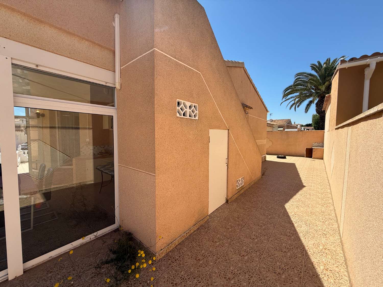 Perfekte freistehende Villa mit zwei Schlafzimmern.