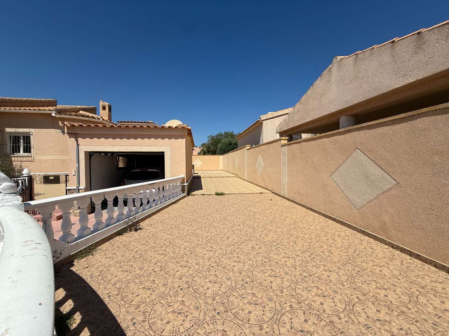 Perfekte freistehende Villa mit zwei Schlafzimmern.