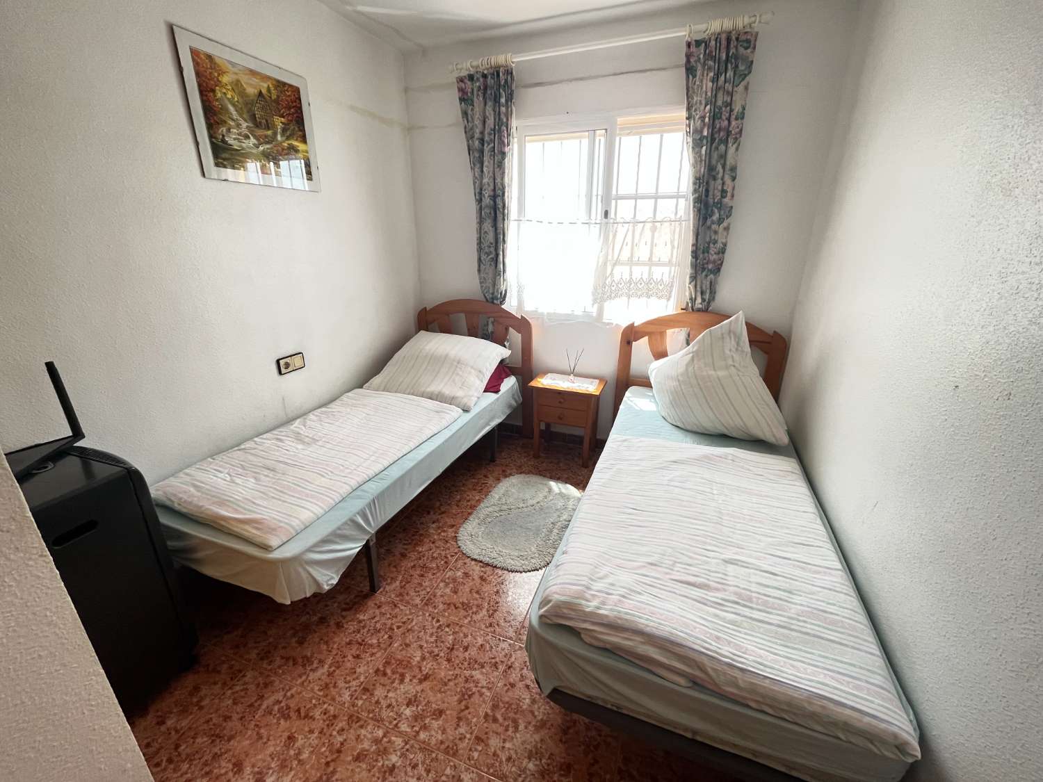 Casa de 3 dormitorios y 2 baños con piscina comunitaria