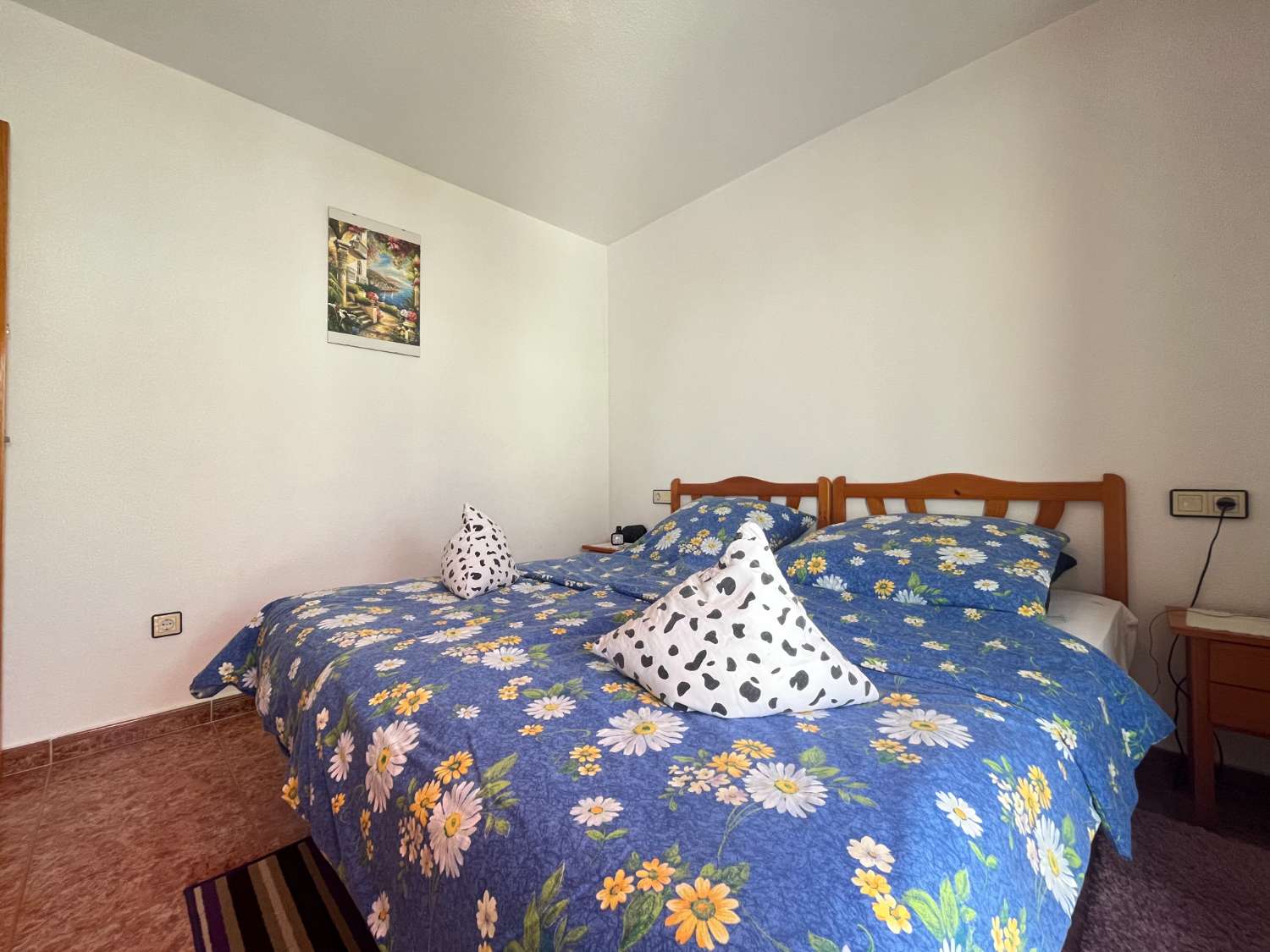 Casa de 3 dormitorios y 2 baños con piscina comunitaria