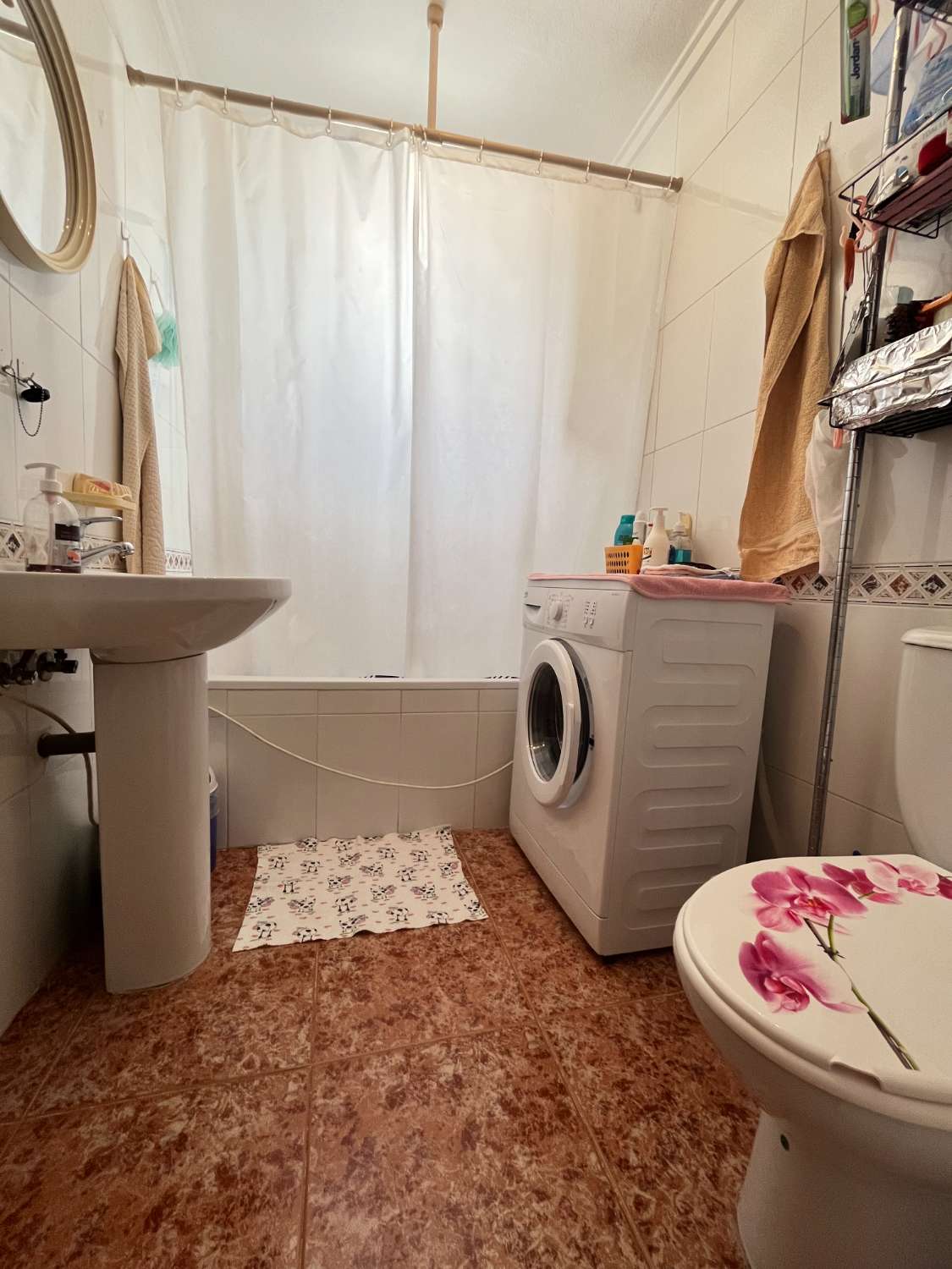 Casa de 3 dormitorios y 2 baños con piscina comunitaria