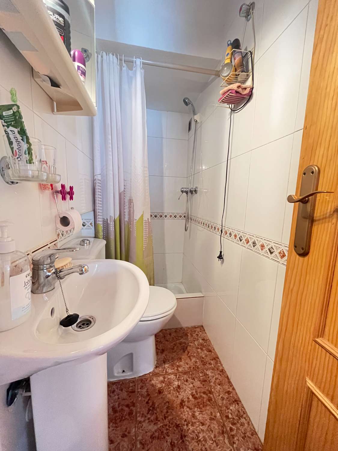 Casa de 3 dormitorios y 2 baños con piscina comunitaria