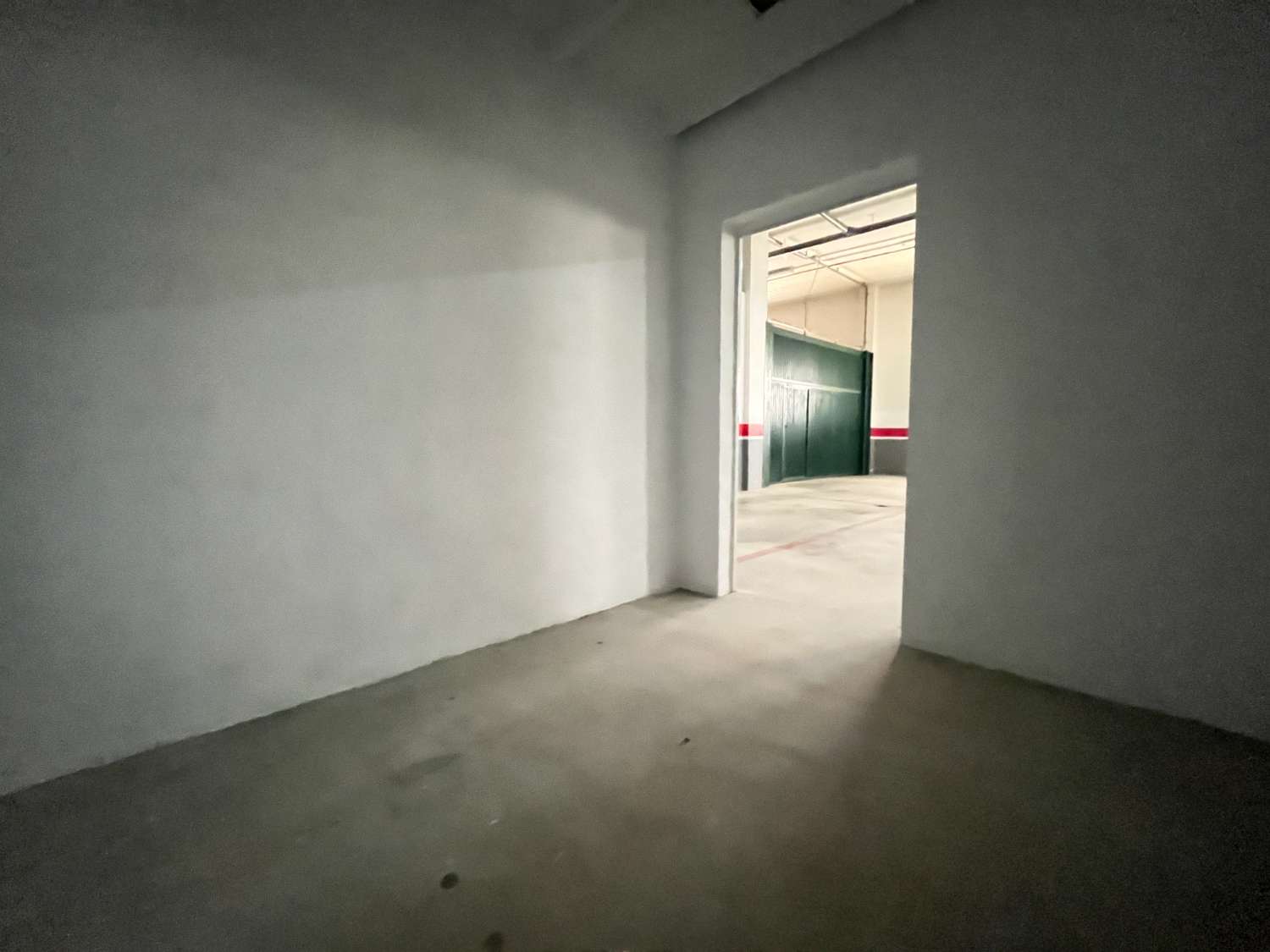 Spacious and perfect garage space with storage room