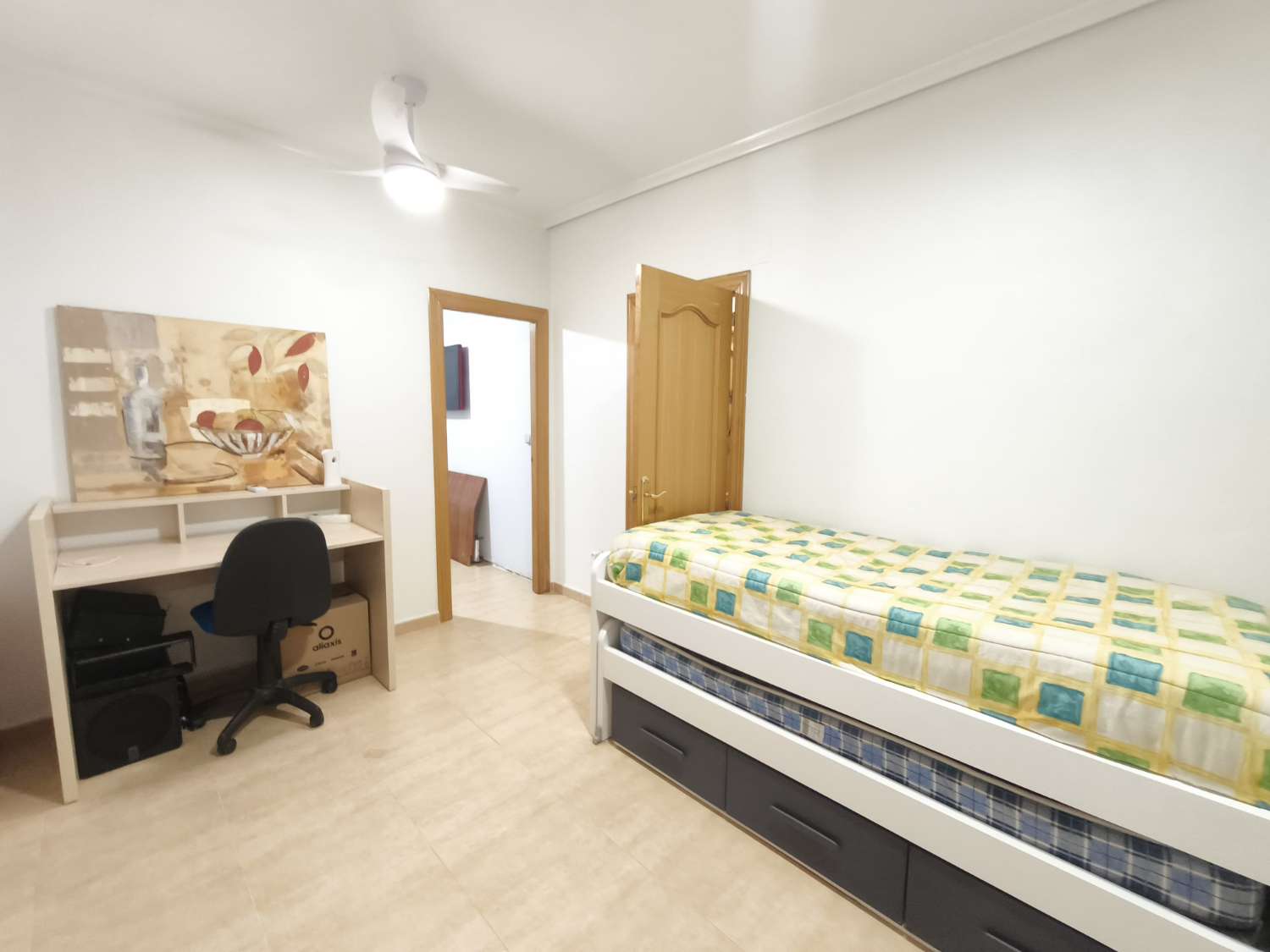 Preciosa propiedad de 4 habitaciones a 800 m del mar