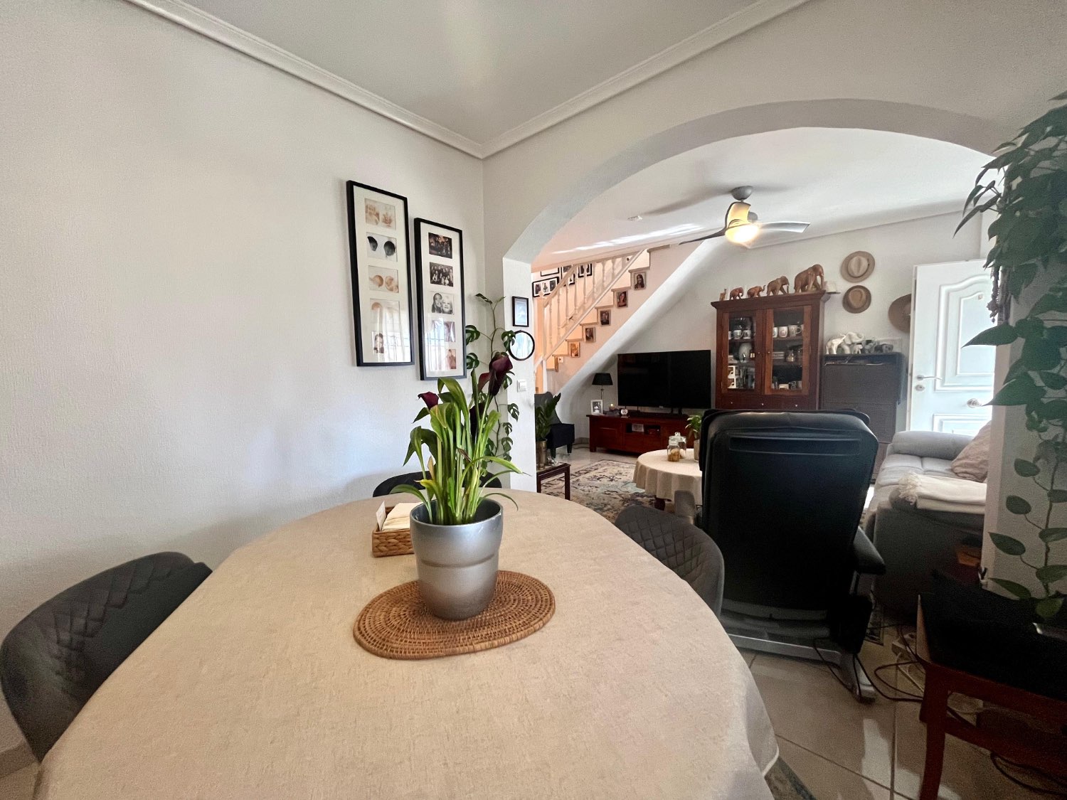 Preciosa casa dúplex de 2 habitaciones y 2 baños en Los Altos, Orihuela Costa