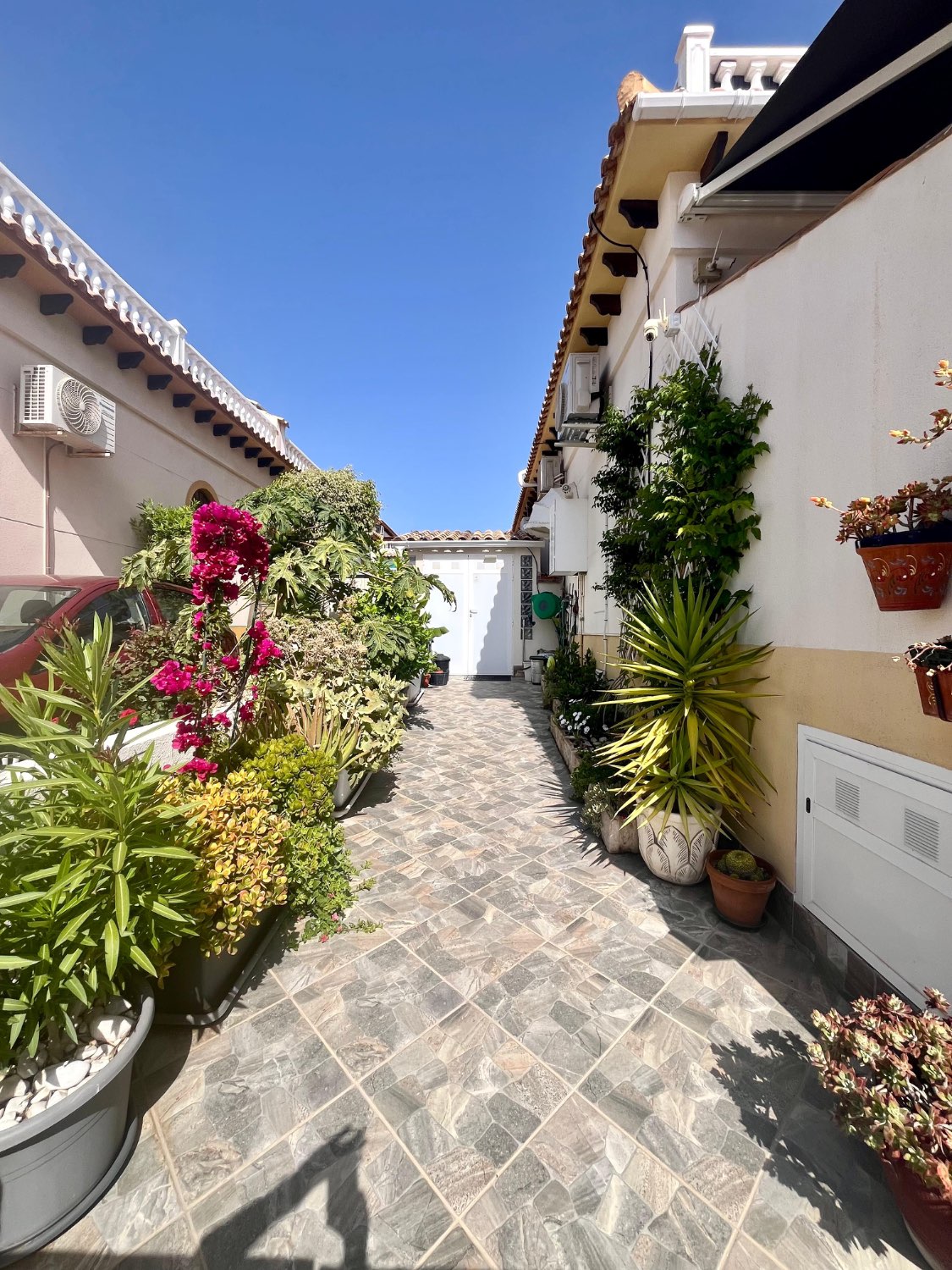 Preciosa casa dúplex de 2 habitaciones y 2 baños en Los Altos, Orihuela Costa