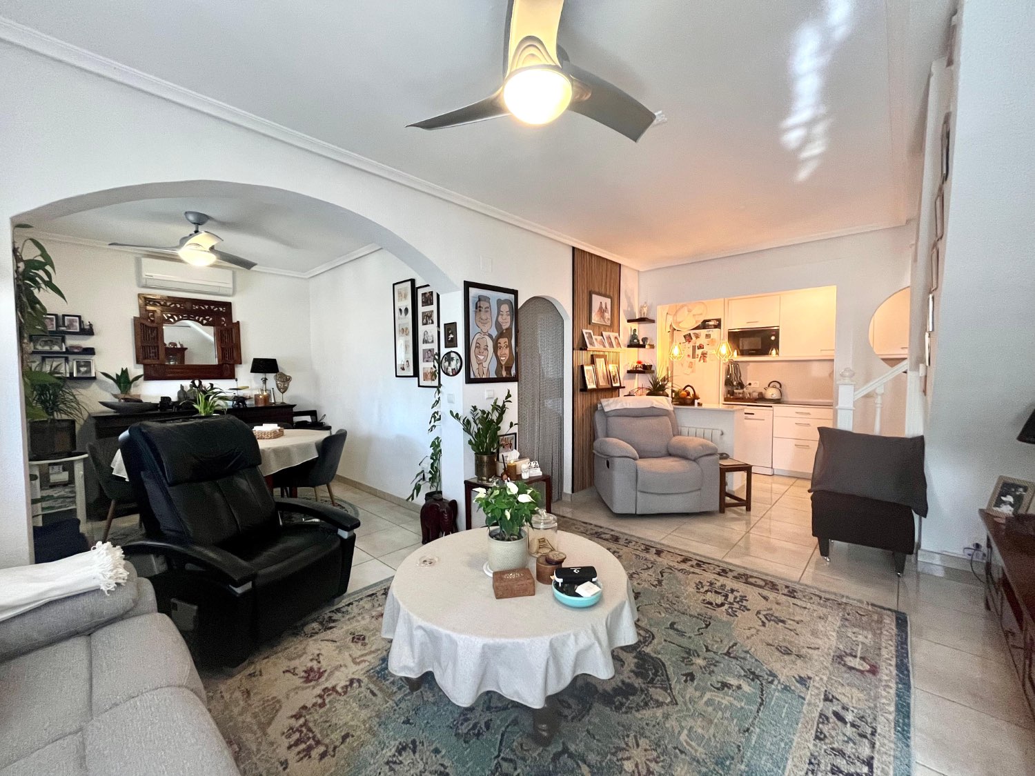 Preciosa casa dúplex de 2 habitaciones y 2 baños en Los Altos, Orihuela Costa