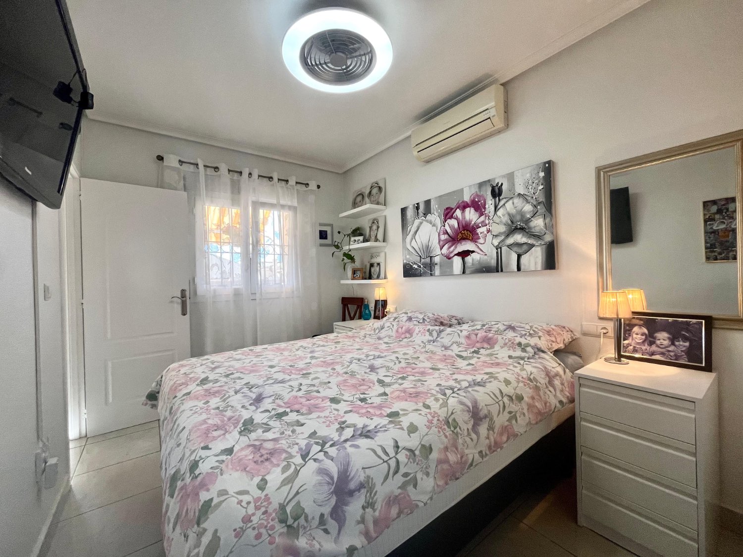 Preciosa casa dúplex de 2 habitaciones y 2 baños en Los Altos, Orihuela Costa