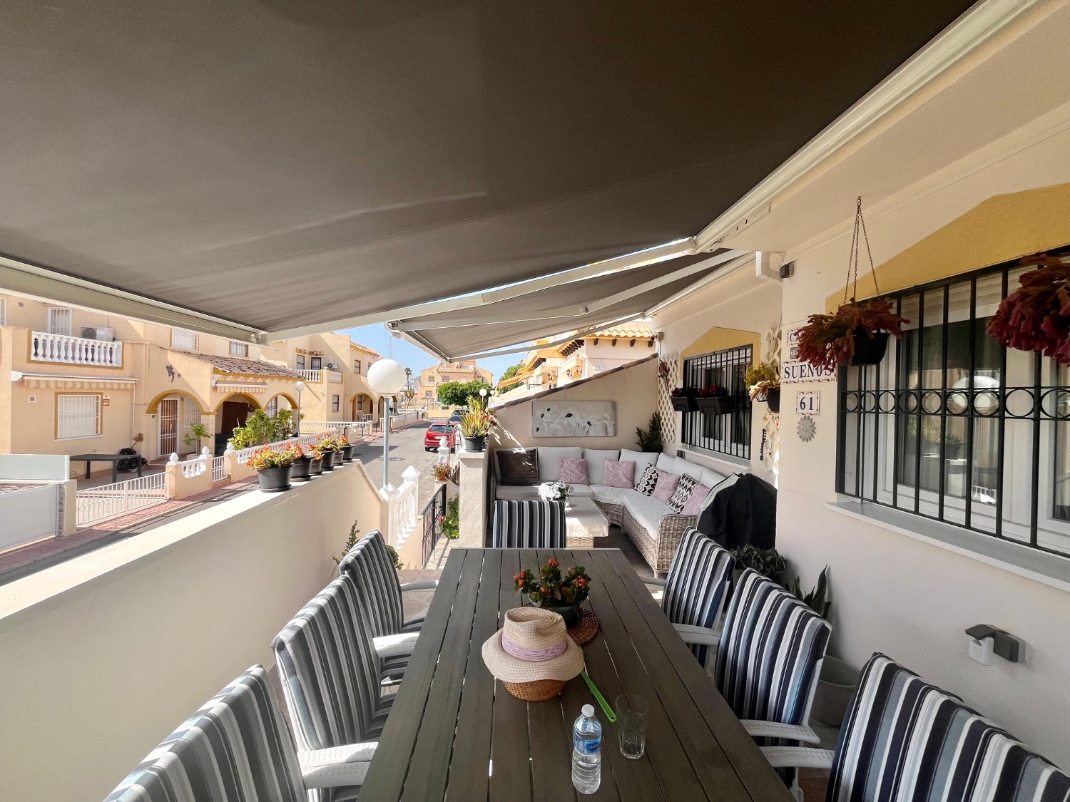 Preciosa casa dúplex de 2 habitaciones y 2 baños en Los Altos, Orihuela Costa