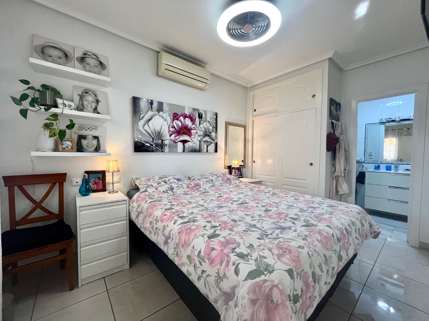 Preciosa casa dúplex de 2 habitaciones y 2 baños en Los Altos, Orihuela Costa