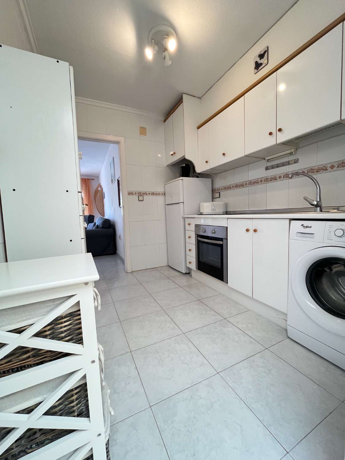 Apartamento de 3 dormitorios enfrente de la piscina comunitaria